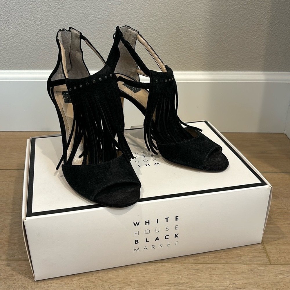 White House Black Market Delilah Fringe Heels Sz 6.5